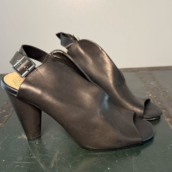 Vince Camuto Black Sling Back: Leather, SZ 8, 3.5" Heel. Excellent Condition! - Picture 1 of 7